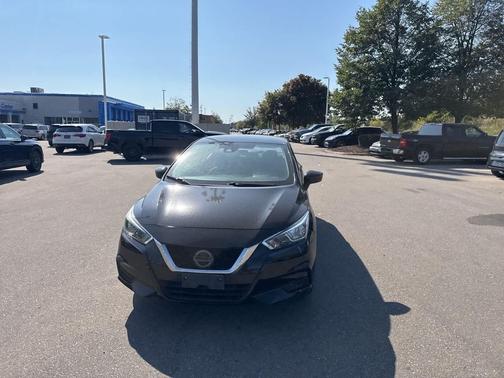 2021 Nissan Versa 1.6 SV