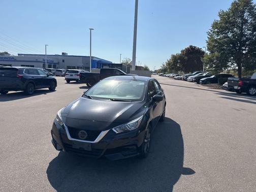 2021 Nissan Versa 1.6 SV