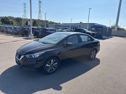 2021 Nissan Versa 1.6 SV