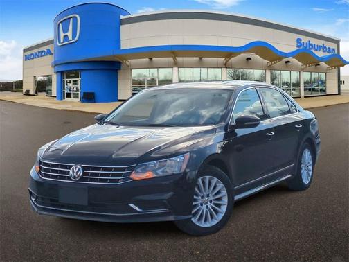 2017 Volkswagen Passat 1.8T SE