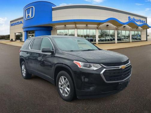 Mosaic Black Metallic 2020 Chevrolet Traverse LS