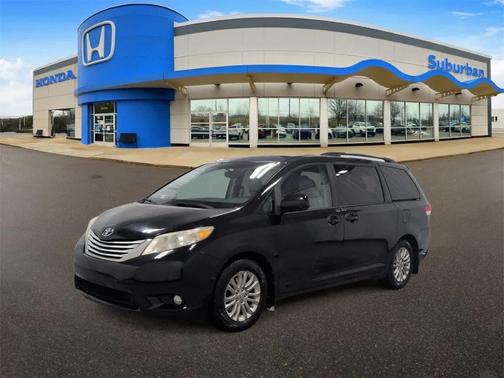 2013 Toyota Sienna XLE