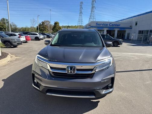 2022 Honda Pilot Touring 7-Passenger