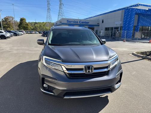 2022 Honda Pilot Touring 7-Passenger