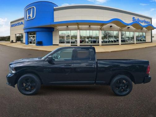 Diamond Black 2021 RAM 1500 Classic Tradesman