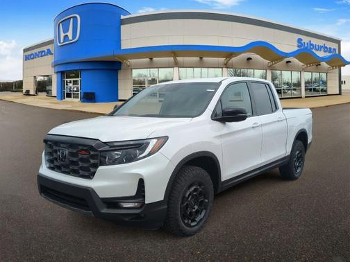Platinum White Pearl 2026 Honda Ridgeline TrailSport+