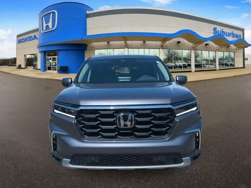 Modern Steel Metallic 2024 Honda Pilot EX-L