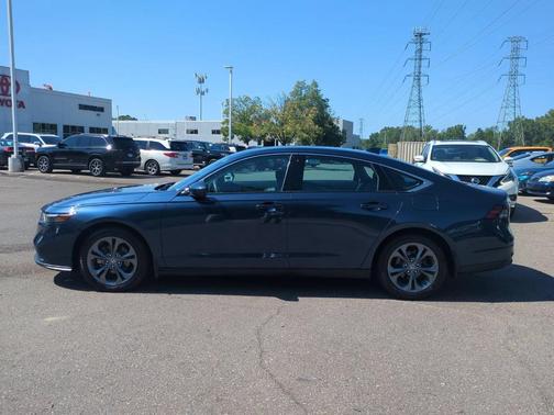 Canyon 2023 Honda Accord EX