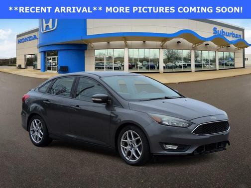 Magnetic 2015 Ford Focus SE