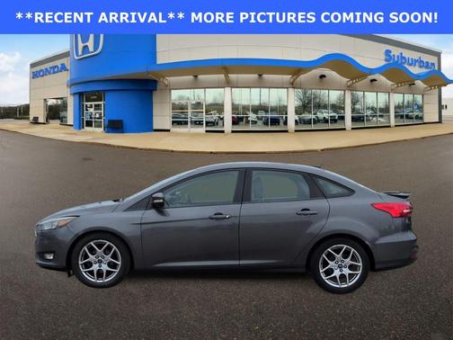 Magnetic 2015 Ford Focus SE