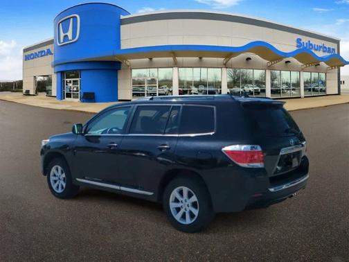 2012 Toyota Highlander SE