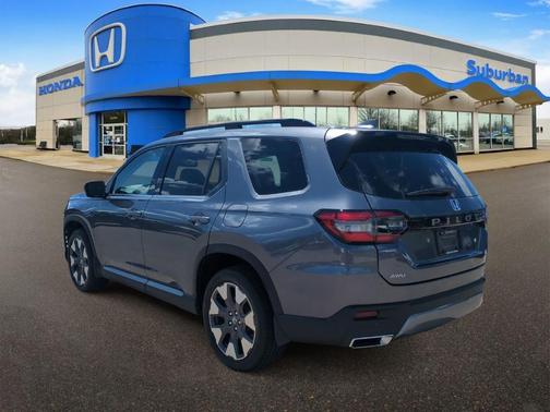 Modern Steel Metallic 2026 Honda Pilot Touring