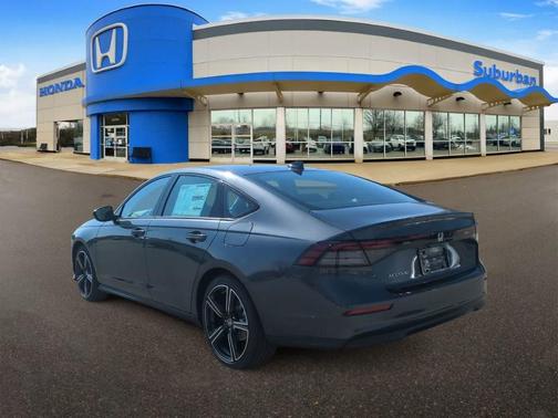 Meteorite Gray Metallic 2026 Honda Accord SE