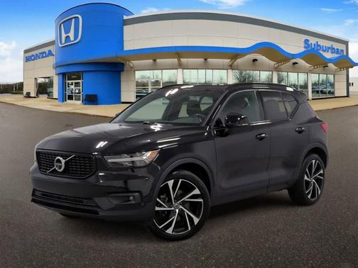 2019 Volvo XC40 R-DESIGN