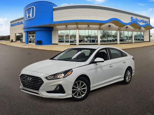Quartz White Pearl 2019 Hyundai SONATA SE