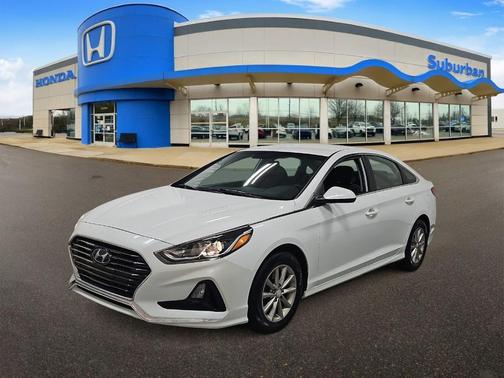 Quartz White Pearl 2019 Hyundai SONATA SE