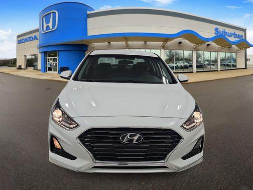 Quartz White Pearl 2019 Hyundai SONATA SE