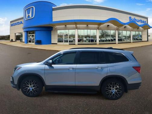 Lunar Silver Metallic 2019 Honda Pilot EX-L