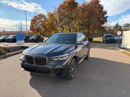 2020 BMW X5 M50i