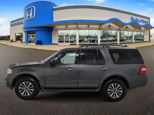 Magnetic 2017 Ford Expedition XLT