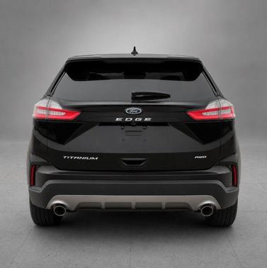 Agate Black Metallic 2022 Ford Edge Titanium