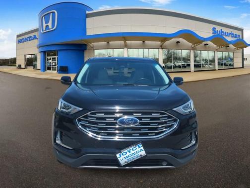 Agate Black Metallic 2022 Ford Edge Titanium