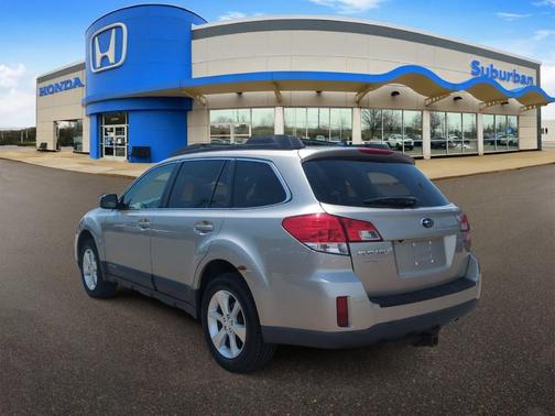 Tungsten Metallic 2014 Subaru Outback 2.5i Limited
