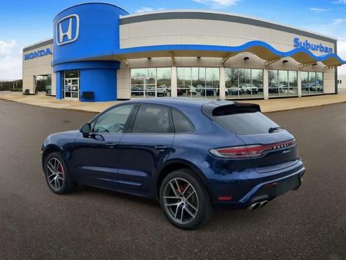 2022 Porsche Macan S