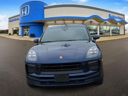 2022 Porsche Macan S