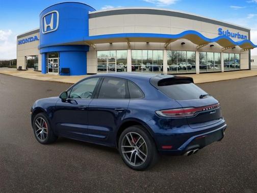 2022 Porsche Macan S