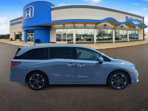 Sonic Gray Pearl 2023 Honda Odyssey Elite
