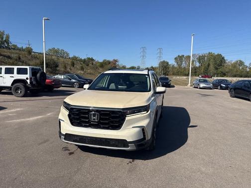 2023 Honda Pilot Elite