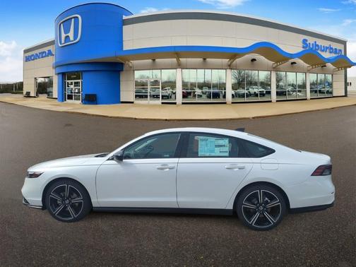 Platinum White Pearl 2026 Honda Accord SE