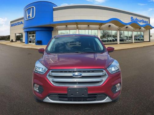 Ruby Red Metallic Tinted Clearcoat 2017 Ford Escape SE