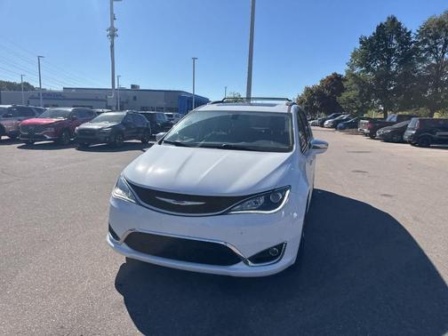 2020 Chrysler Pacifica Limited