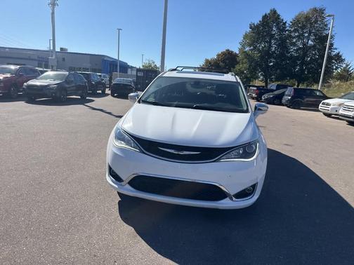 2020 Chrysler Pacifica Limited