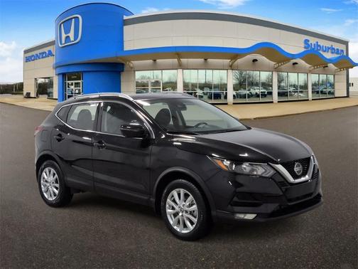 2022 Nissan Rogue Sport SV