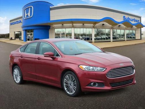 2014 Ford Fusion SE
