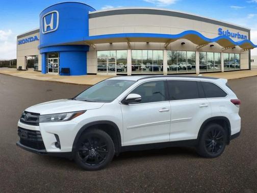 2019 Toyota Highlander SE