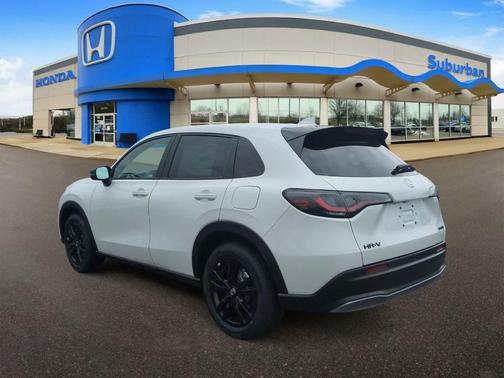Platinum White Pearl 2026 Honda HR-V Sport