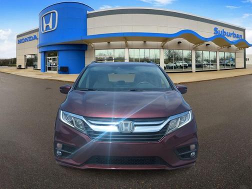 Deep Scarlet Pearl 2019 Honda Odyssey EX