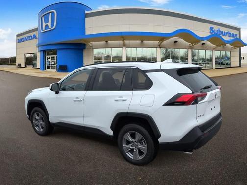 Ice 2025 Toyota RAV4 XLE