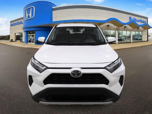 Ice 2025 Toyota RAV4 XLE