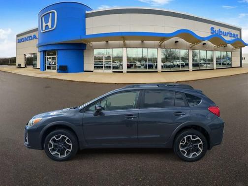 Dark Gray Metallic 2017 Subaru Crosstrek 2.0i Limited