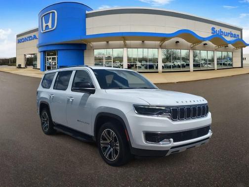 Bright White Clearcoat 2024 Jeep Wagoneer Series II