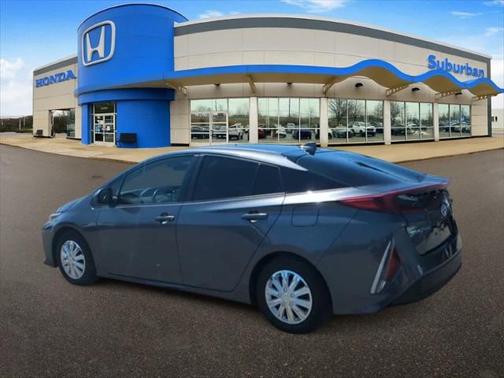 2021 Toyota Prius Prime LE