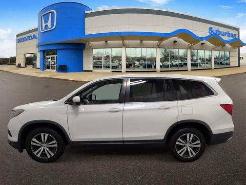 2017 Honda Pilot EX-L w/ Navigation