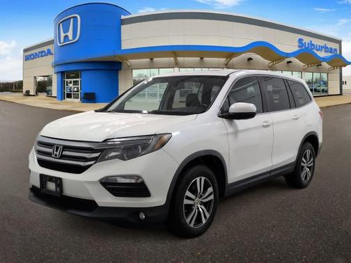 2017 Honda Pilot EX-L w/ Navigation