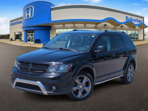 Pitch Black Clearcoat 2017 Dodge Journey Crossroad