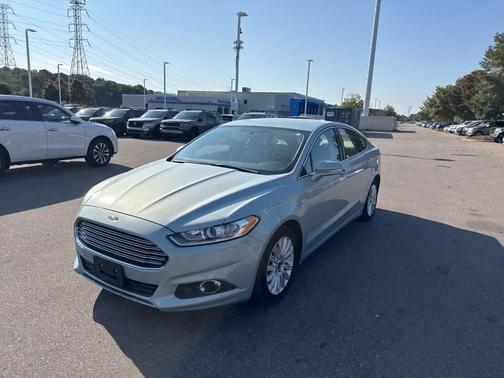 2014 Ford Fusion Hybrid SE